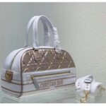 Dior Women CD Medium Vibe Zip Bowling Bag White Padded Étoile Calfskin - Imagen 5