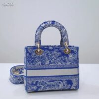 Dior Women Medium Lady D-Lite Bag Fluorescent Blue Toile De Jouy Reverse Embroidery (5)