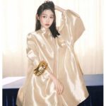 Fendi Women FF Fendigraphy Gold Leather Charm – Bild 12