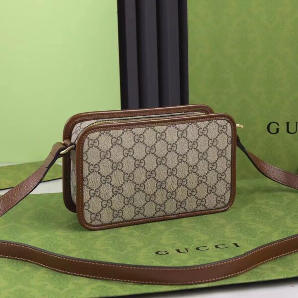 Gucci Unisex GG Mini Bag Interlocking G Beige Ebony GG Supreme Canvas (9)