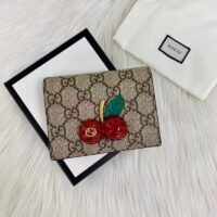 Gucci Unisex GG Supreme Card Case Wallet Cherries Canvas Five Card Slots (1)