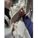 Gucci Unisex Mini Shoulder Bag Interlocking G Beige White GG Supreme Canvas – Image 11