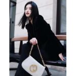 Gucci Women GG Blondie Shoulder Bag White Leather Round Interlocking G - Image 6