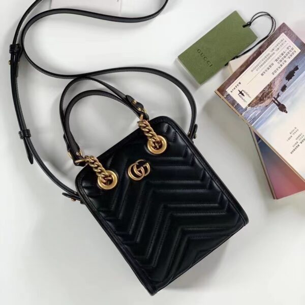 Gucci Women GG Marmont Matelassé Mini Bag Black Chevron Leather (9)