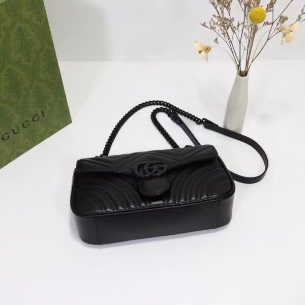Gucci Women GG Marmont Matelassé Mini Bag Black Chevron Leather Double G (3)