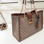 Gucci Women Padlock GG Medium Shoulder Bag Beige Ebony Supreme Canvas – Image 3