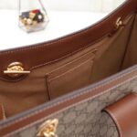 Gucci Women Padlock GG Medium Shoulder Bag Beige Ebony Supreme Canvas – Image 8