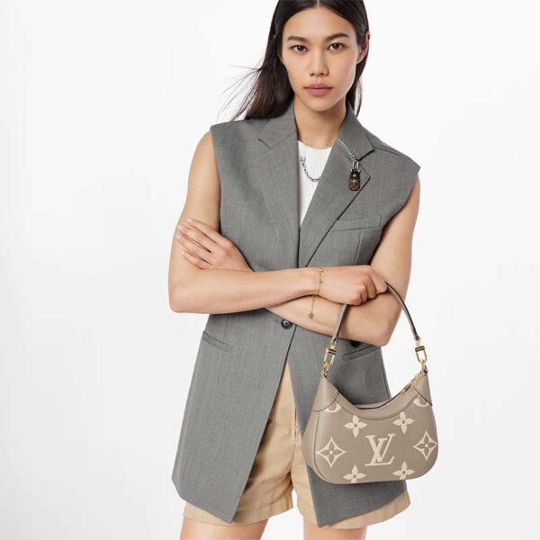 Louis Vuitton LV Unisex Bagatelle Mini Hobo Handbag Monogram Empreinte Embossed Grained Cowhide (1)