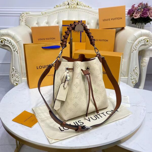 Louis Vuitton LV Unisex Muria Bucket Bag Crème Beige Mahina Perforated Calf Leather (7)