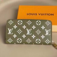 Louis Vuitton LV Unisex Zippy Wallet Green Monogram Empreinte Embossed Supple Grained Cowhide (7)