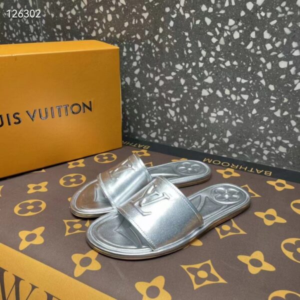 Louis Vuitton LV Women Magnetic Flat Mule Silver Lambskin Leather Outsole (7)