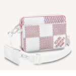 Louis Vuitton Unisex Trio Messenger Väska Vit Damier Spray Kohud Läder