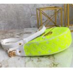 Louis Vuitton Women Loop Half-Moon Baguette Bag Yellow Monogram Jacquard Velvet - Imagen 7