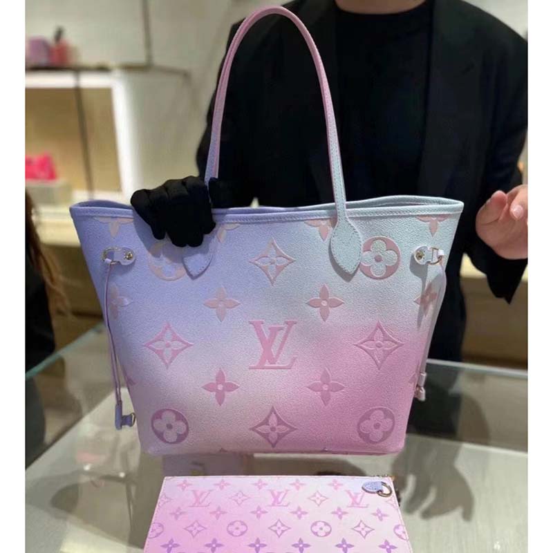 Louis Vuitton Neverfull MM Sunrise Pastel in Coated Canvas with