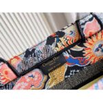 Dior Unisex CD Medium Book Tote Black Multicolor Dior Zodiac Fantastico Embroidery - Imagen 9