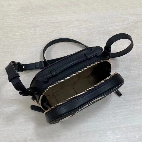 Fendi Women FF O’Lock Mini Camera Case Beige Black Straw Mini Bag (4)