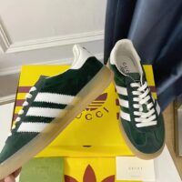 Gucci Unisex Adidas x Gucci Gazelle Sneaker Green Suede Trefoil Embossed (6)