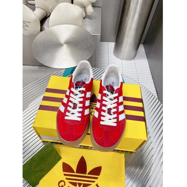 Gucci Unisex Adidas x Gucci Gazelle Sneaker Red Suede Trefoil Embossed (4)