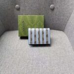 Gucci Unisex Card Case Wallet Enamel Ice Cream Blue Stripe Print Beige Ebony GG Supreme Canvas - Bild 4