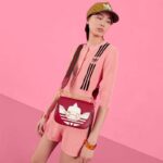 Gucci Unisex GG Adidas x Gucci Horsebit 1955 Mini Bag Red Leather Trefoil Print - immagine 11