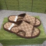 Gucci Unisex GG Supreme Slide Sandal Beige Ebony GG Supreme Canvas - Image 4