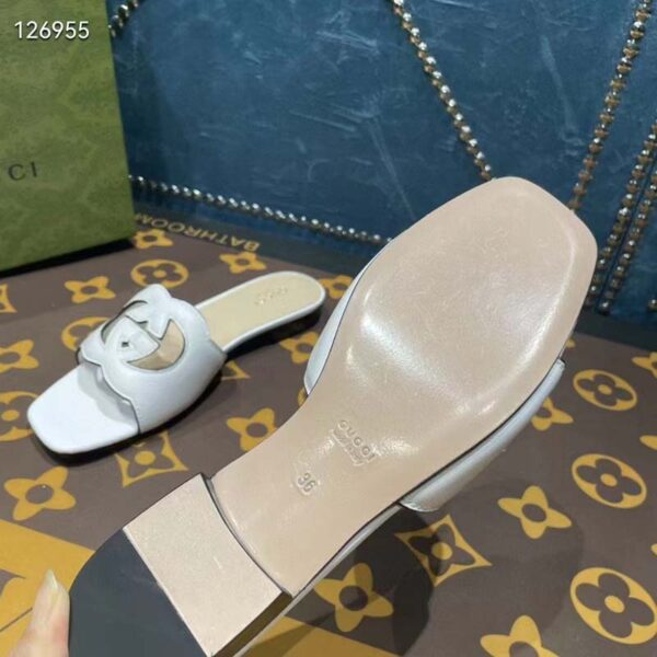 Gucci Unisex Interlocking G Cut-Out Slide Sandals White Leather Flat 1 cm Heel (11)