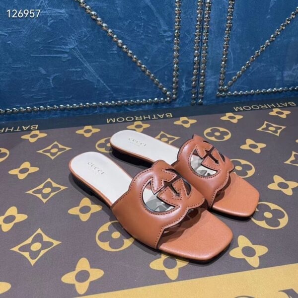 Gucci Unisex Interlocking G Slide Sandals Cuir Leather Cut-Out Flat (5)