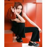 Gucci Women Jackie 1961 Mini Shoulder Bag Red Leather - immagine 12