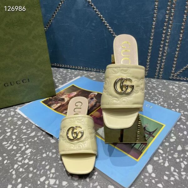 Gucci Women Matelassé Slide Sandal Beige GG Matelassé Leather Square Toe Flat (8)