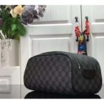 Louis Vuitton LV Unisex Dopp Kit Toilet Pouch Grey Damier Graphite Canvas – Bild 7