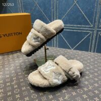 Louis Vuitton LV Unisex Paseo Flat Comfort Mule Beige Shearling Monogram Flowers (10)