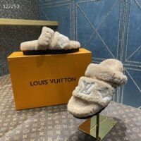 Louis Vuitton LV Unisex Paseo Flat Comfort Mule Beige Shearling Monogram Flowers (10)