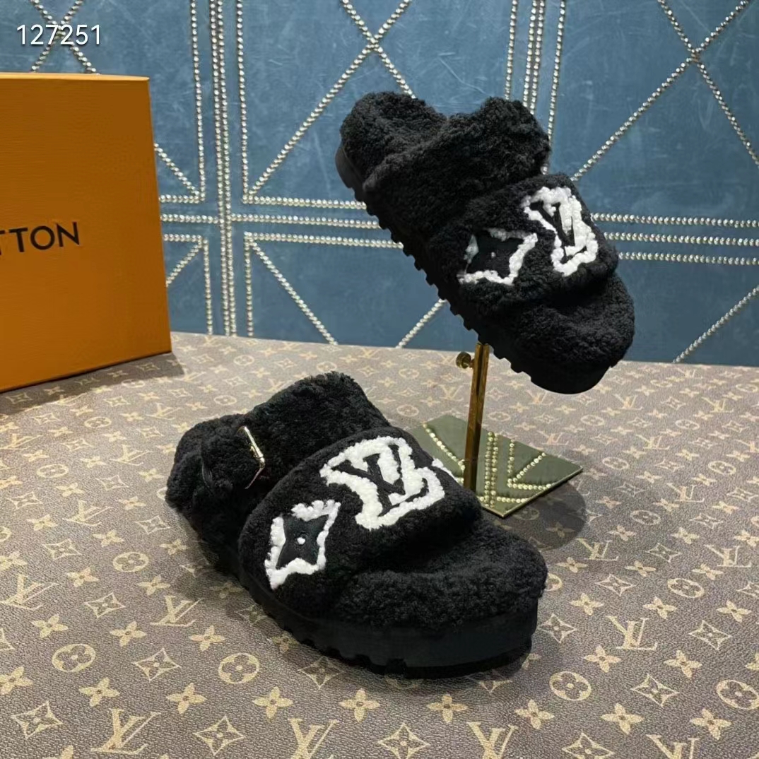 Louis Vuitton Paseo Flat Comfort Mule Black Logo Shearling Fur Slide Sandal  39