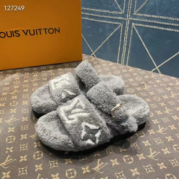 Louis Vuitton LV Unisex Paseo Flat Comfort Mule Grey Shearling Monogram Flowers (4)