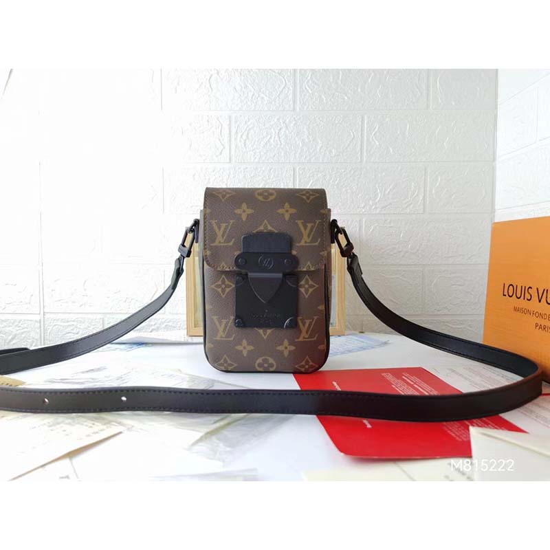 Shop Louis Vuitton MONOGRAM Monogram Unisex Street Style Leather Crossbody  Bag (M81522, M82535, M82252) by かなかなフェーブル