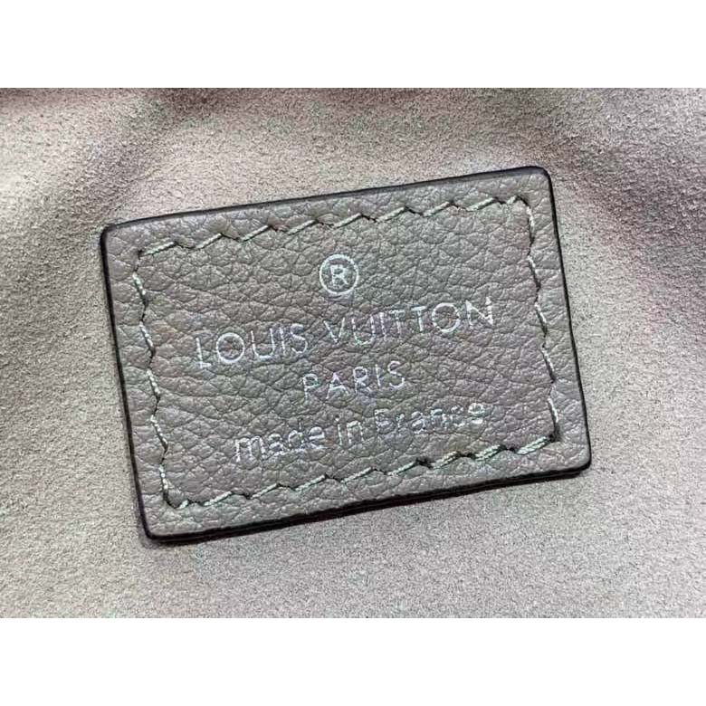 Louis Vuitton Why Knot mm Galet Mahina