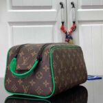 Louis Vuitton LV Unisex Dopp Kit Toilet Pouch Monogram Macassar Coated Canvas - Bild 5