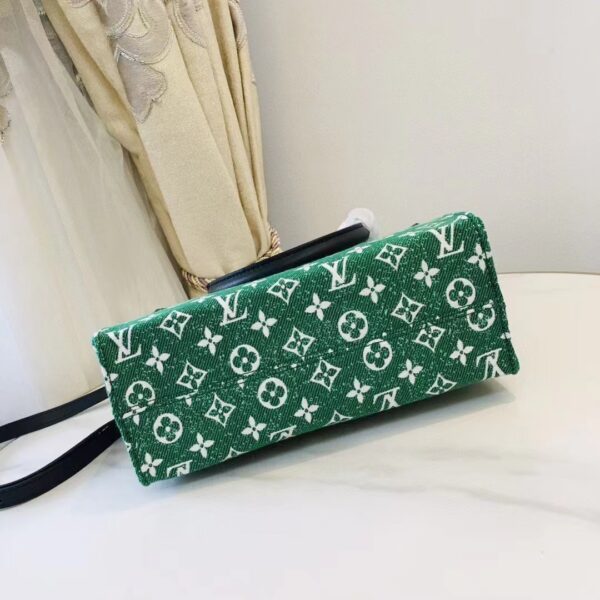 Louis Vuitton LV Women OnTheGo PM Tote Bag Green Monogram Jacquard Velvet (10)