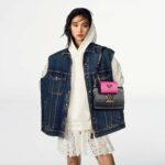 Louis Vuitton LV Women Twist MM Handbag Black Fuchsia Epi Grained Cowhide Leather - immagine 12