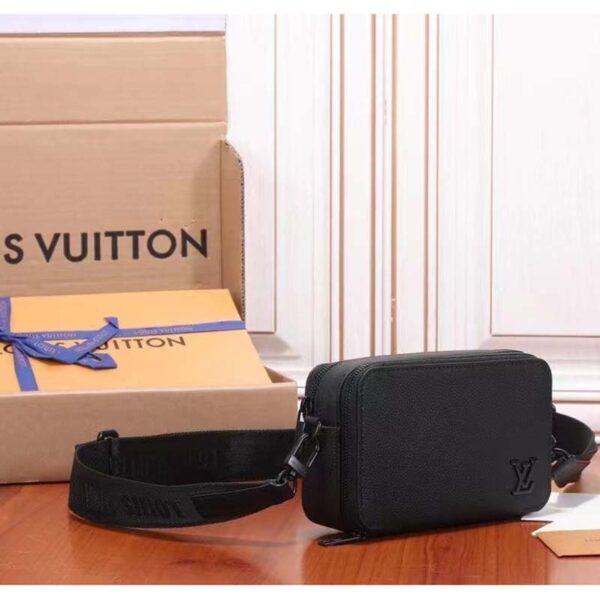 Louis Vuitton Unisex LV Alpha Wearable Wallet Black Grained Calf Leather (4)