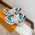Louis Vuitton Women LV Archlight Sneaker Green Monogram Velvet Oversized Rubber Outsole - Bild 6