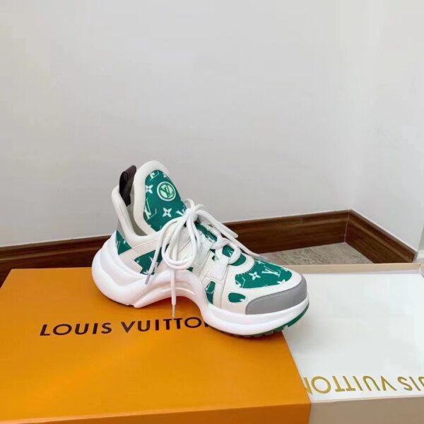 Louis Vuitton Women LV Archlight Sneaker Green Monogram Velvet Oversized Rubber Outsole (8)