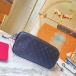 Louis Vuitton Women LV Neverfull MM Carryall Tote Bag Black Printed Embossed Grained Cowhide – Bild 4