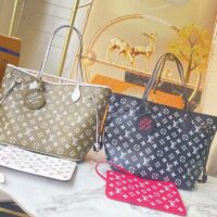 Louis Vuitton Women LV Neverfull MM Carryall Tote Bag Printed Embossed Grained Cowhide (3)