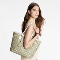 Louis Vuitton Women LV Neverfull MM Carryall Tote Bag Printed Embossed Grained Cowhide (3)