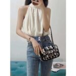 Chanel Women CC Classic Handbag Embroidered Velvet Sequins Silver-Tone Metal Black Silver - Bild 14