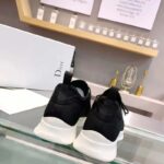 Dior Unisex CD B25 Sneaker Black Neoprene Technical Mesh Low-Top Lace-Up - Imagen 4