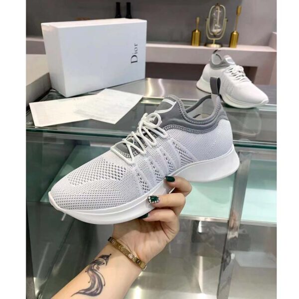 Dior Unisex CD B25 Sneaker Gray Neoprene White Technical Mesh Low-Top Lace-Up (5)
