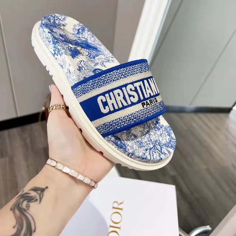 Dior Women CD Dway Slide Bright Blue Toile De Jouy Embroidered Cotton
