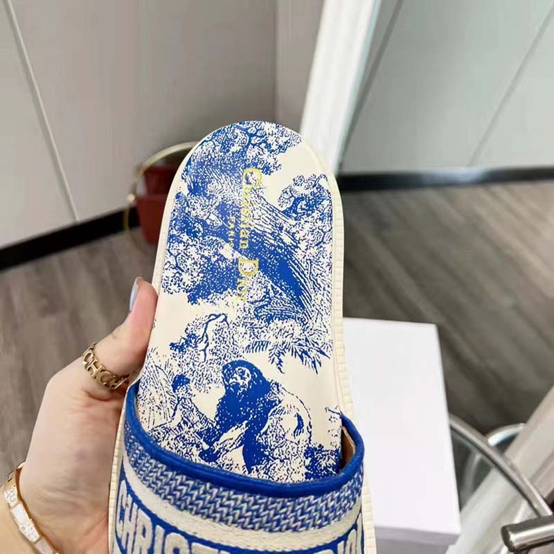 Dior Women CD Dway Slide Bright Blue Toile De Jouy Embroidered Cotton
